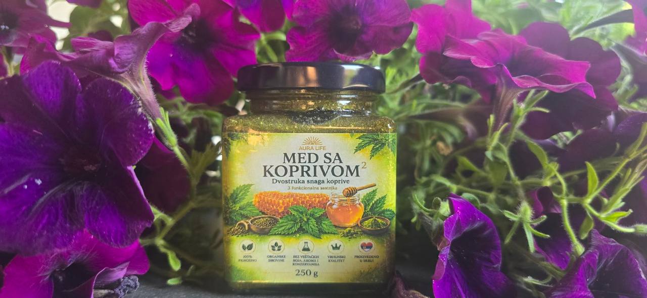 AuraLife Med sa koprivom² 250 g – teglica sa mlevenim semenom koprive